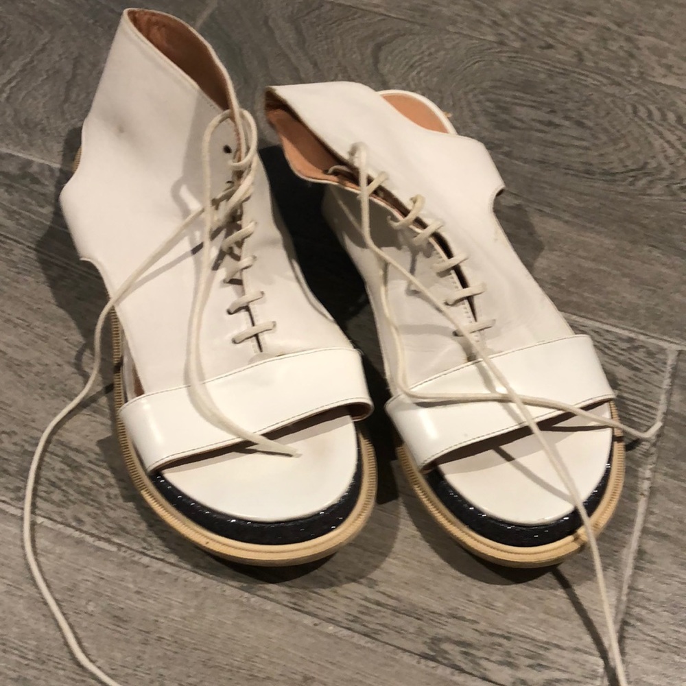 White leather sandal